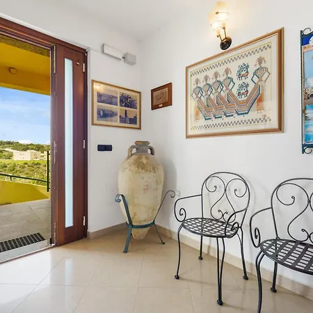 Bed & Breakfast La Pineta SantʼAntìoco