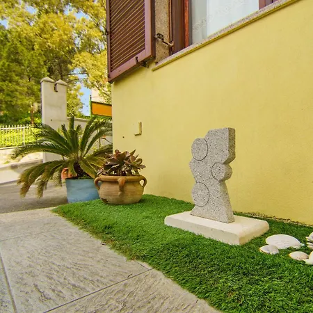 La Pineta Bed & Breakfast 3*
